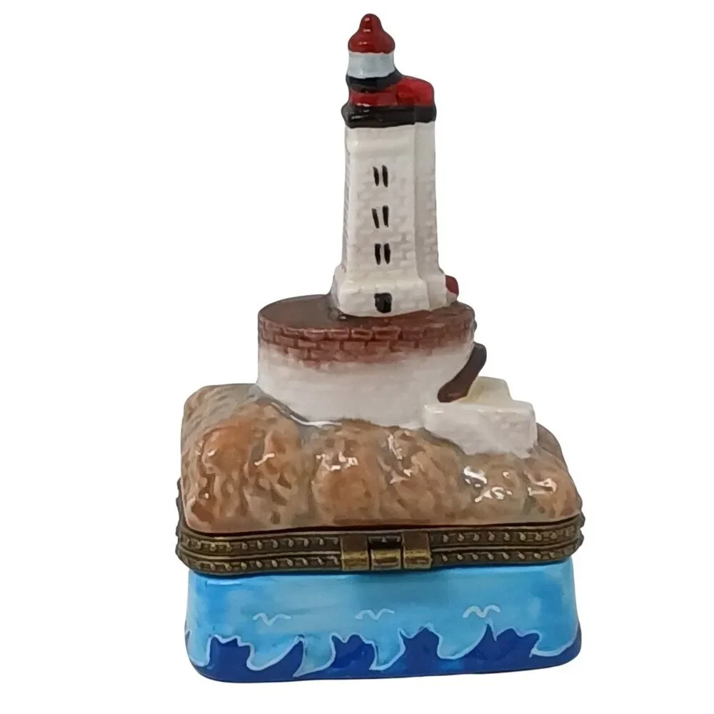 VTG Lighthouse Themed Porcelin Hinged Trinket / Ring Box Ocean Wave Detail #S-2